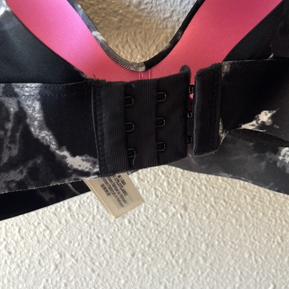 PINK marble Strappy bralette Medium - Picture 4 of 7